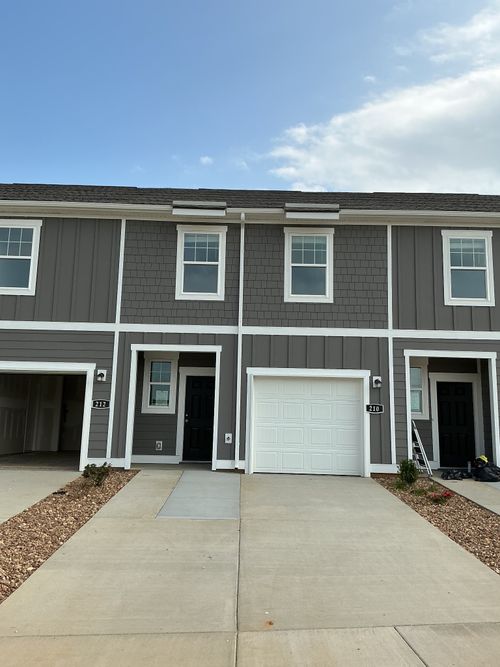 210 Darlington Drive, Dickson, TN, 37055 | Card Image