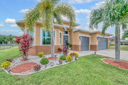 2082 Sw Idaho Ln, Port St. Lucie, FL, 34953-2372 | Card Image