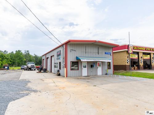 814 Thomas Rd, West Monroe, LA, 71292-9460 | Card Image