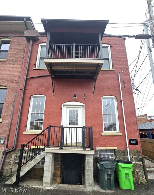 rear-40 W Jackson St, Millersburg, OH, 44654-1302 | Card Image