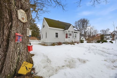 12 Bruce St, Worcester, MA, 01604-1501 | Card Image