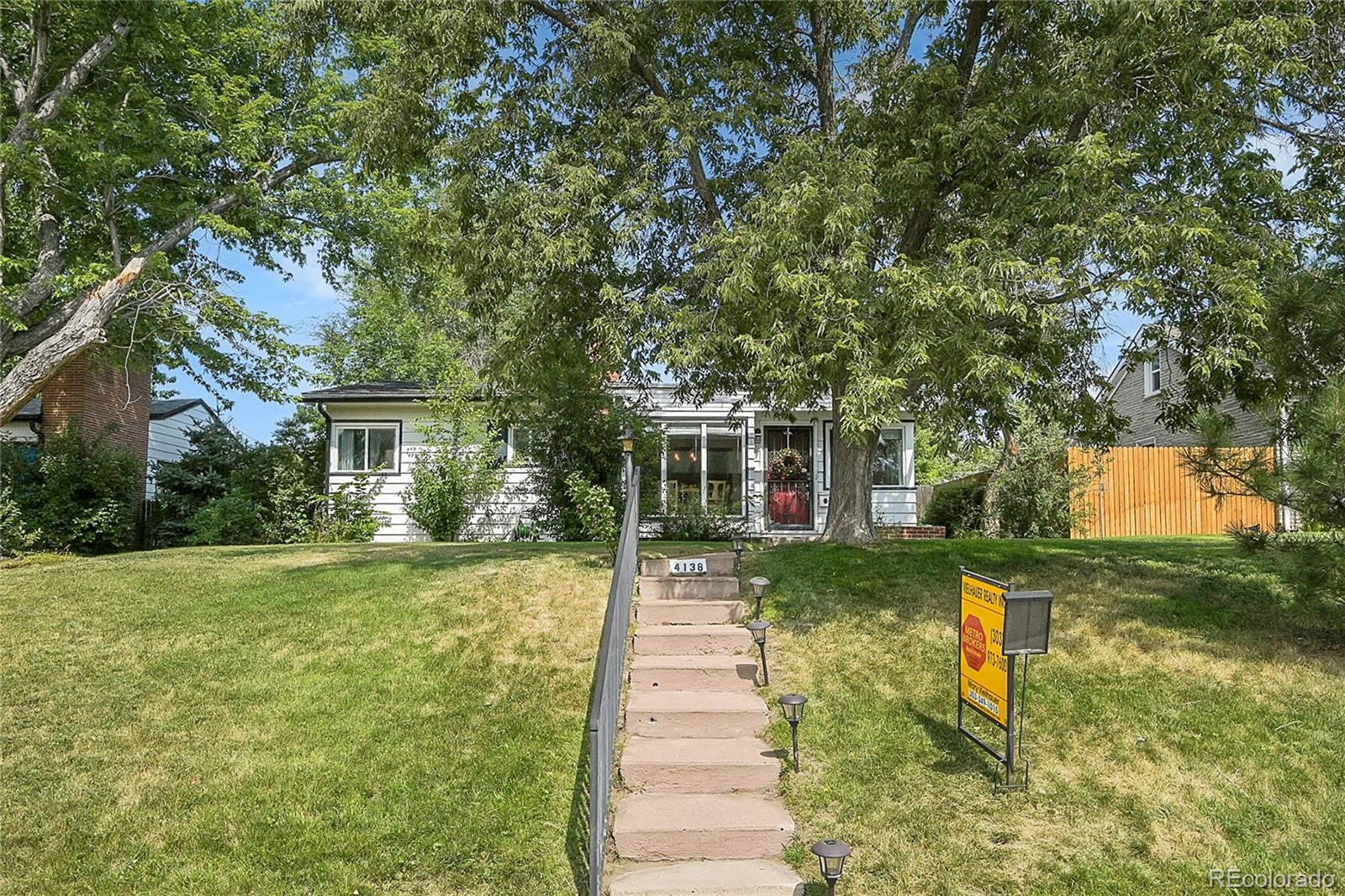Galapago St, Englewood, CO 80110