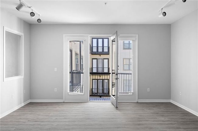 UNIT-2309 - 5300 Peachtree Rd, Condo with 2 bedrooms, 2 bathrooms and 2 parking in Chamblee GA | Image 13