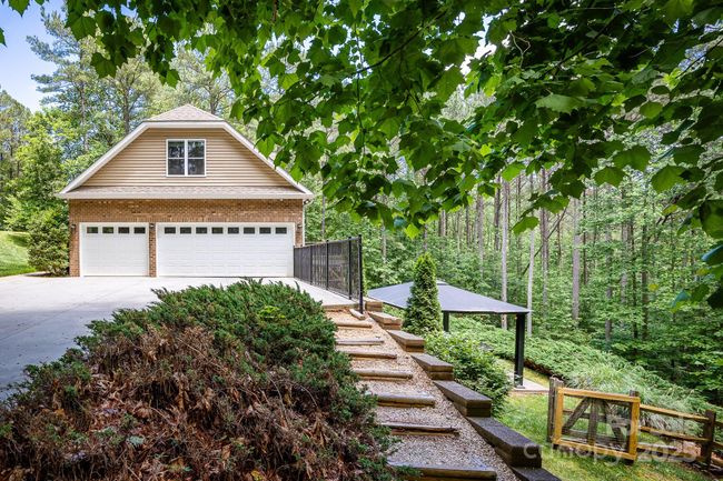 206 Ridge Top Dr, House other with 4 bedrooms, 4 bathrooms and null parking in Connelly Springs NC | Image 37
