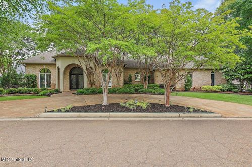 550 Heatherstone Ct, Ridgeland, MS, 39157-2908 | Card Image