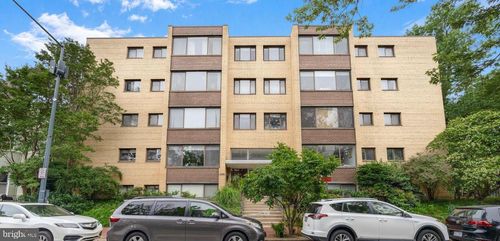 apt-210-305 C St Ne, WASHINGTON, DC, 20002-5758 | Card Image