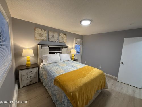 5126-5124 Lionheart Drive, Anchorage, AK, 99508 | Card Image