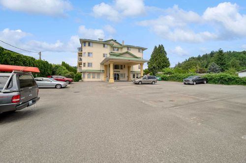 301-46777 Yale Rd, Chilliwack, BC, V2P2S3 | Card Image