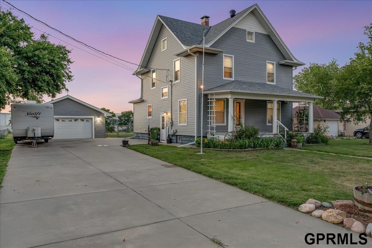 Jamestown St, Waverly, NE 68462