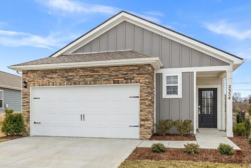 2354 Quinn Dr, White House, TN, 37188-2404 | Card Image