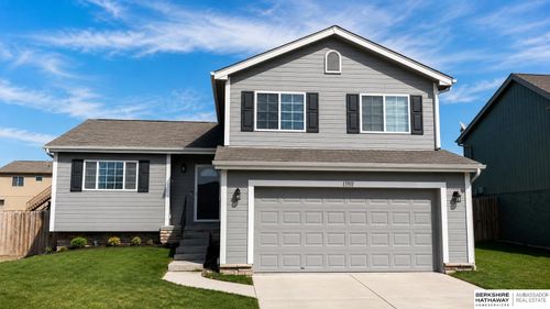 13911 Springview Dr, Bellevue, NE, 68133-4830 | Card Image