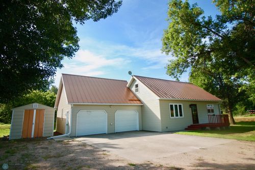 17720 80th St Se, Wahpeton, ND, 58075-9335 | Card Image