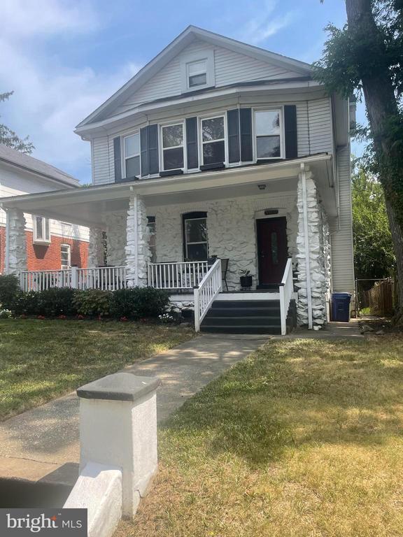 Bateman Ave, Baltimore, MD 21216