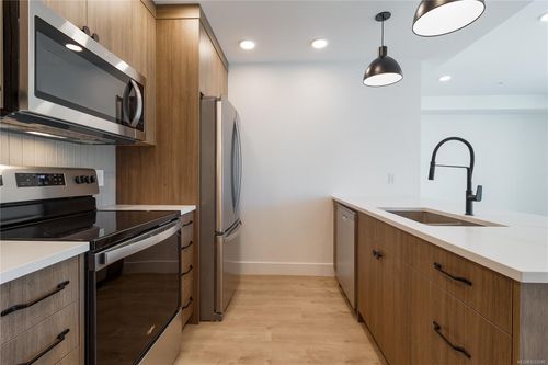 205-201 Dogwood Dr, Ladysmith, BC, V9G1S8 | Card Image