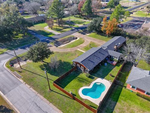 1102 Griffith Ave, Terrell, TX, 75160-1416 | Card Image