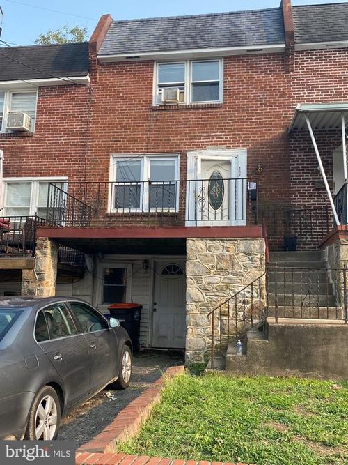 853 E 14th St, CHESTER, PA, 19013-5801 | Card Image