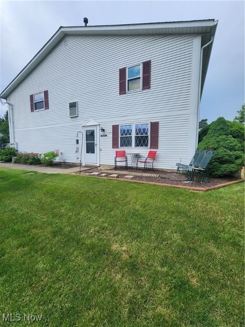 4211 Dennis Lane, Brunswick, OH, 44212 | Card Image