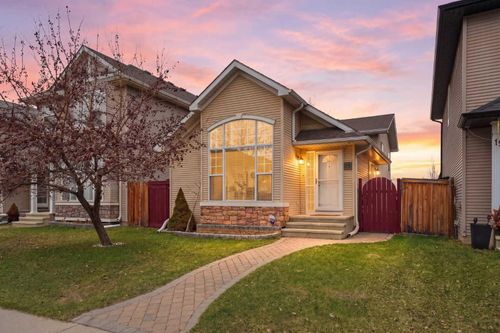 15 Cranberry Square Se, Calgary, AB, T3M1J4 | Card Image