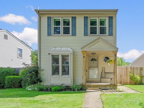 877 Manchester Crse, Geneva, IL, 60134-3456 | Card Image