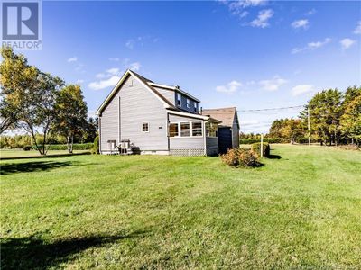 695 Ch De La Petite Rivière, House other with 2 bedrooms, 2 bathrooms and null parking in Aldouane NB | Image 3