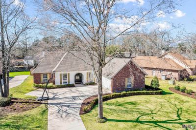 18830 Wildlife Way Dr, House other with 4 bedrooms, 2 bathrooms and null parking in Baton Rouge LA | Image 2