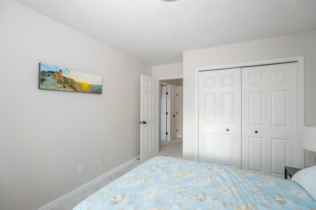 11 Patrick View Sw, House other with 4 bedrooms, 4 bathrooms and 4 parking in Calgary AB | Image 29