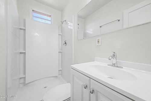 10026 N 14th St, Phoenix, AZ, 85020-1809 | Card Image
