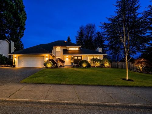 15160 81 Ave, Surrey, BC, V3S7B9 | Card Image