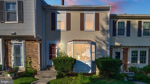 3715 Munson Rd, Falls Church, VA, 22041-1648 | Card Image