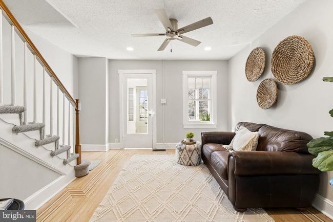 564 Saude Ave, Townhouse with 2 bedrooms, 1 bathrooms and null parking in ESSINGTON PA | Image 5