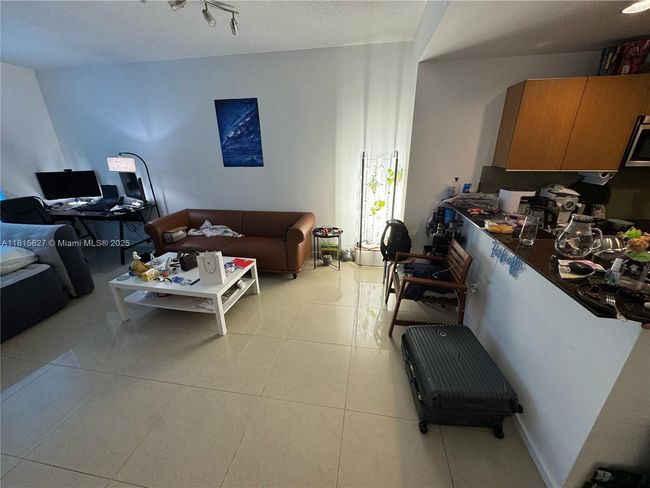 APT-4015 - 1060 Brickell Ave, Condo with 1 bedrooms, 1 bathrooms and null parking in Miami FL | Image 20