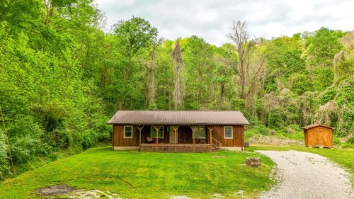 876 Ky 3441, Barbourville, KY, 40906-8152 | Card Image