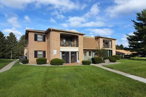 2776 Rolling Green Pl, Macungie, PA, 18062-1440 | Card Image