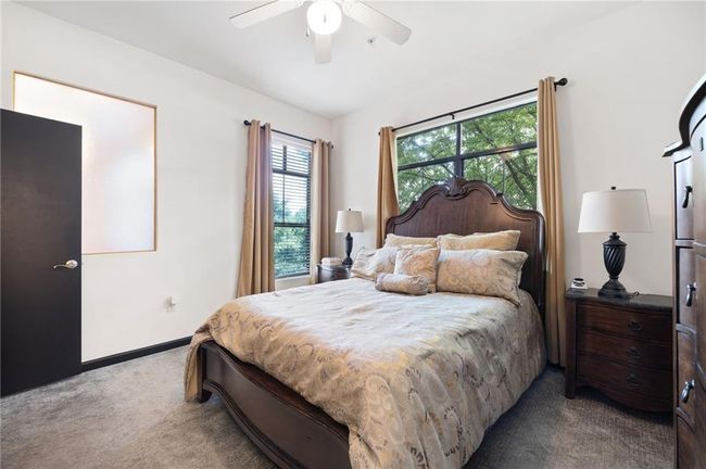 UNIT-2605 - 5300 Peachtree Rd, Condo with 2 bedrooms, 2 bathrooms and 2 parking in Chamblee GA | Image 11