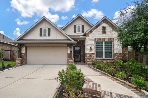 19203 Presa Canyon Drive, Cypress, TX, 77433 | Card Image