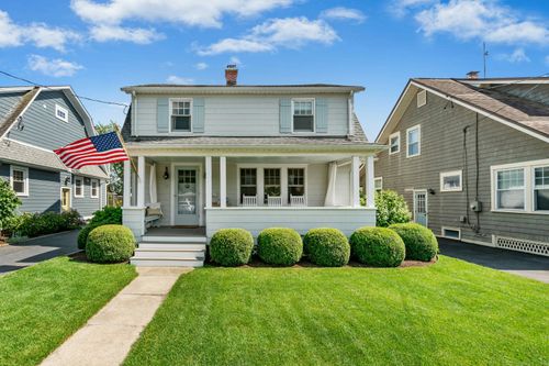 18 Wallace Ave, Norwalk, CT, 06855-2510 | Card Image