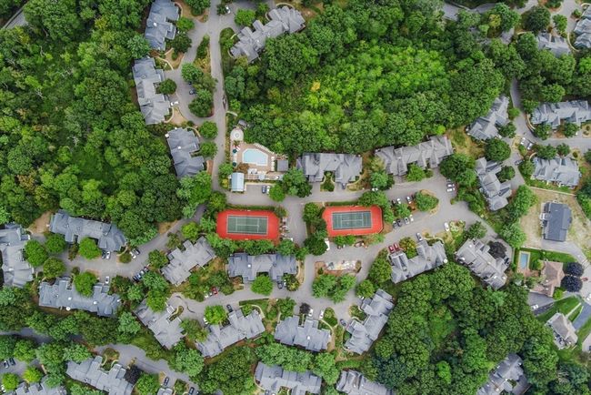 333 - 333 Bishops Forest Dr, Condo with 2 bedrooms, 3 bathrooms and 1 parking in Waltham MA | Image 17