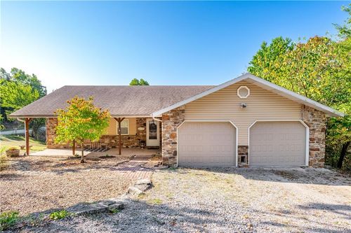 117 Blue Springs Ln, Branson West, MO, 65737-8389 | Card Image