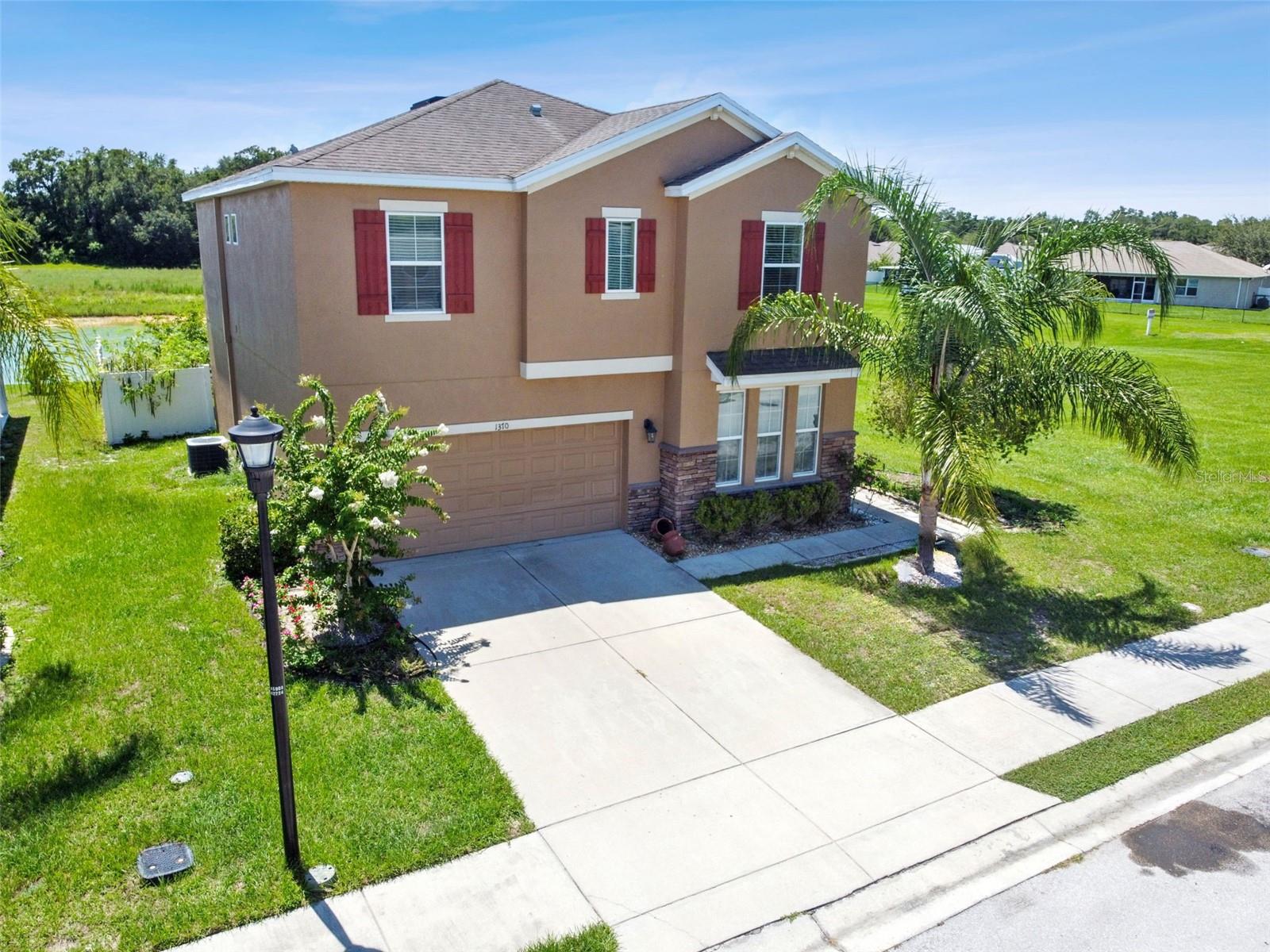 Windward Oaks Loop, Auburndale, FL 33823