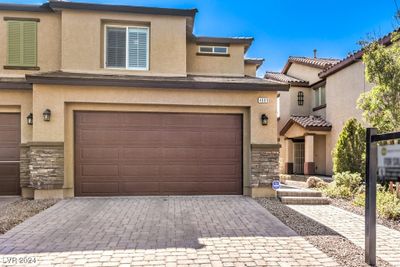 4009 Thomas Patrick Avenue, Townhouse with 4 bedrooms, 3 bathrooms and null parking in North Las Vegas NV | Image 2