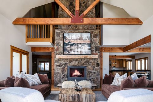 31820 Bradley Rnch, Steamboat Springs, CO, 80487-9221 | Card Image