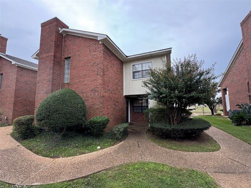 17 Meadow Creek Dr, Bossier City, LA, 71111-2143 | Card Image