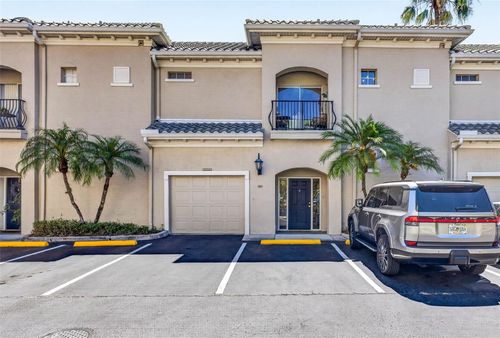 6103-501 Knights Run Ave, Tampa, FL, 33602-5949 | Card Image