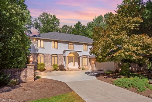 7539 Old Quarry Ln, Brecksville, OH, 44141-1541 | Card Image