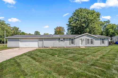 9978 N 300 E, Syracuse, IN, 46567-7925 | Card Image