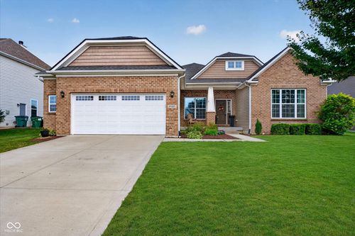 2585 Knockawuddy Dr, Brownsburg, IN, 46112-7396 | Card Image