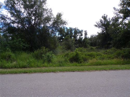 36 Vine Cir, PUNTA GORDA, FL, 33982 | Card Image