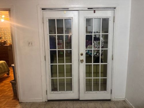 610 W 12th St, Dallas, TX, 75208-6320 | Card Image