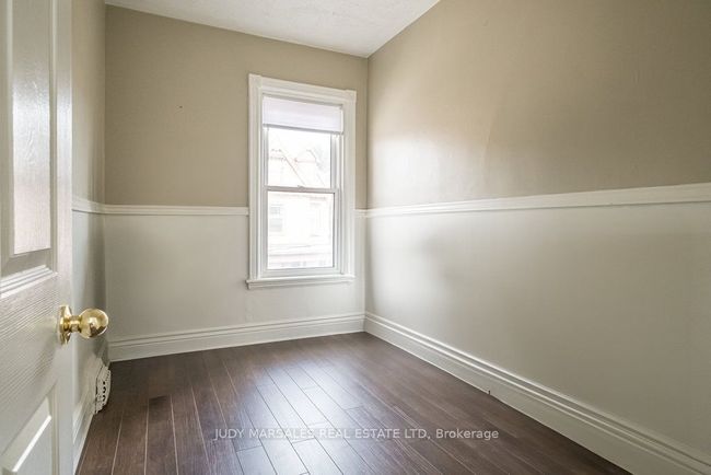 72 Oak Ave, House other with 3 bedrooms, 1 bathrooms and 1 parking in Hamilton ON | Image 31