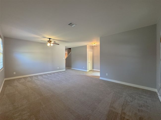 Front Living Area | Image 5